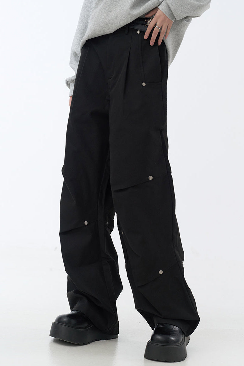 リラックスフィットプリーツレッグパンツ