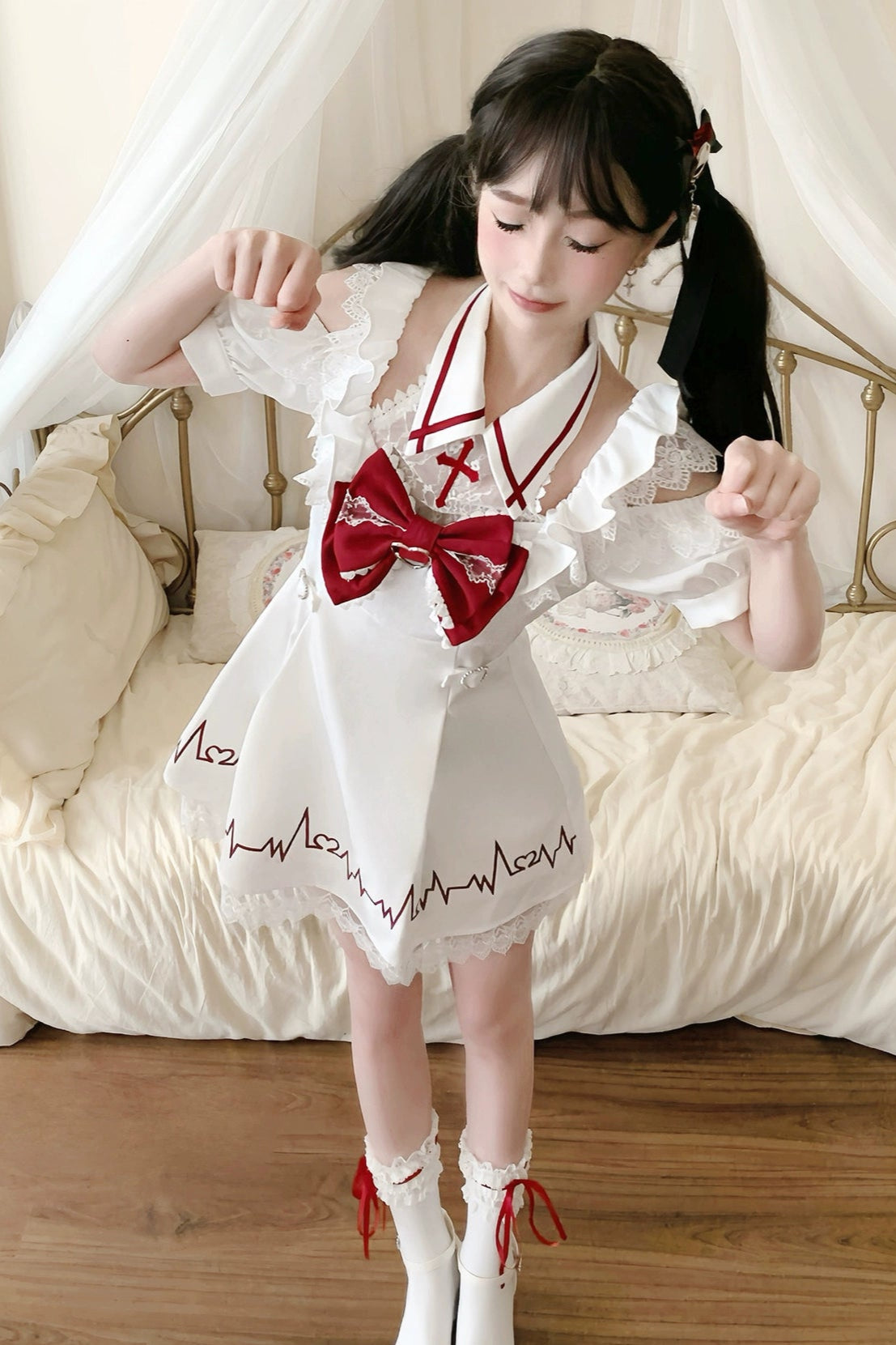 ハートビートスナイパーオフショルダードレス