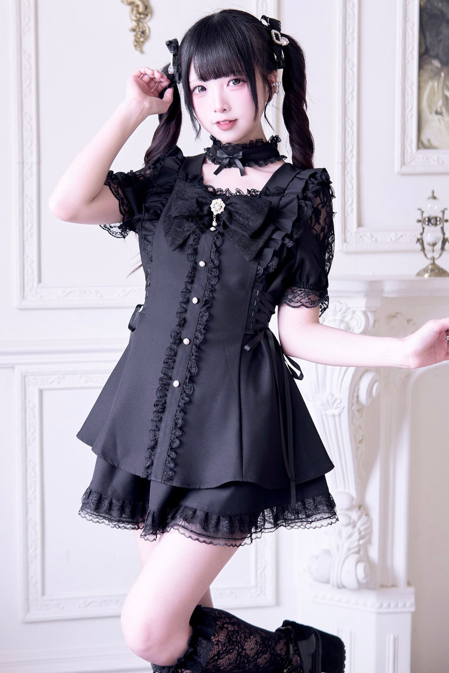 Mine striped lace puff sleeve top + short skirt