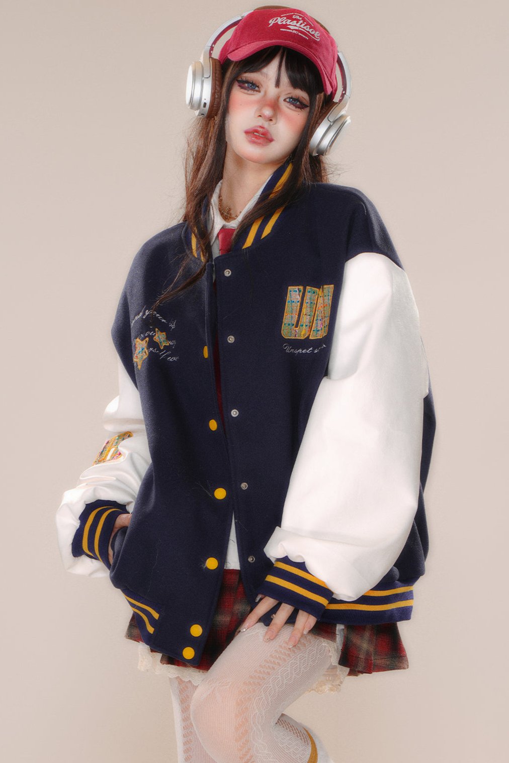 Over -size baseball club jacket