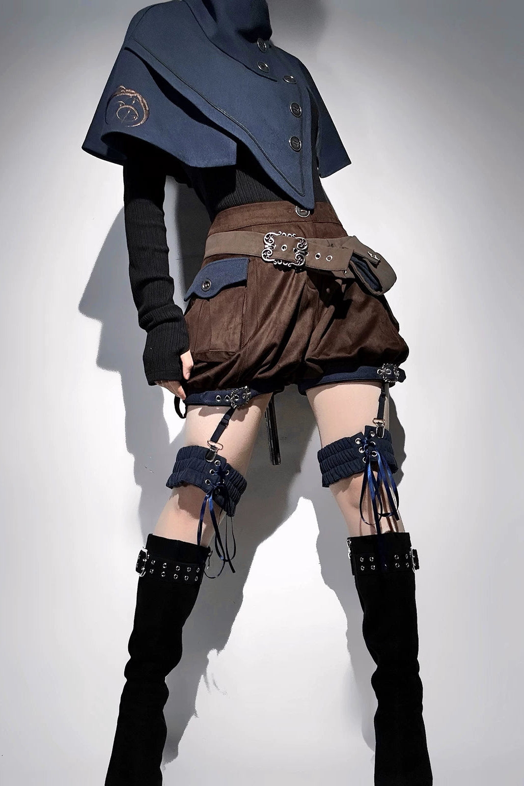 【10月6日予約締切】Dark Navy X Brown Prince Lolita Asymmetrical Cape + Black Knit Top + Leg Ring Shorts + Belt With Pockets + Scarf Ouji Fashion