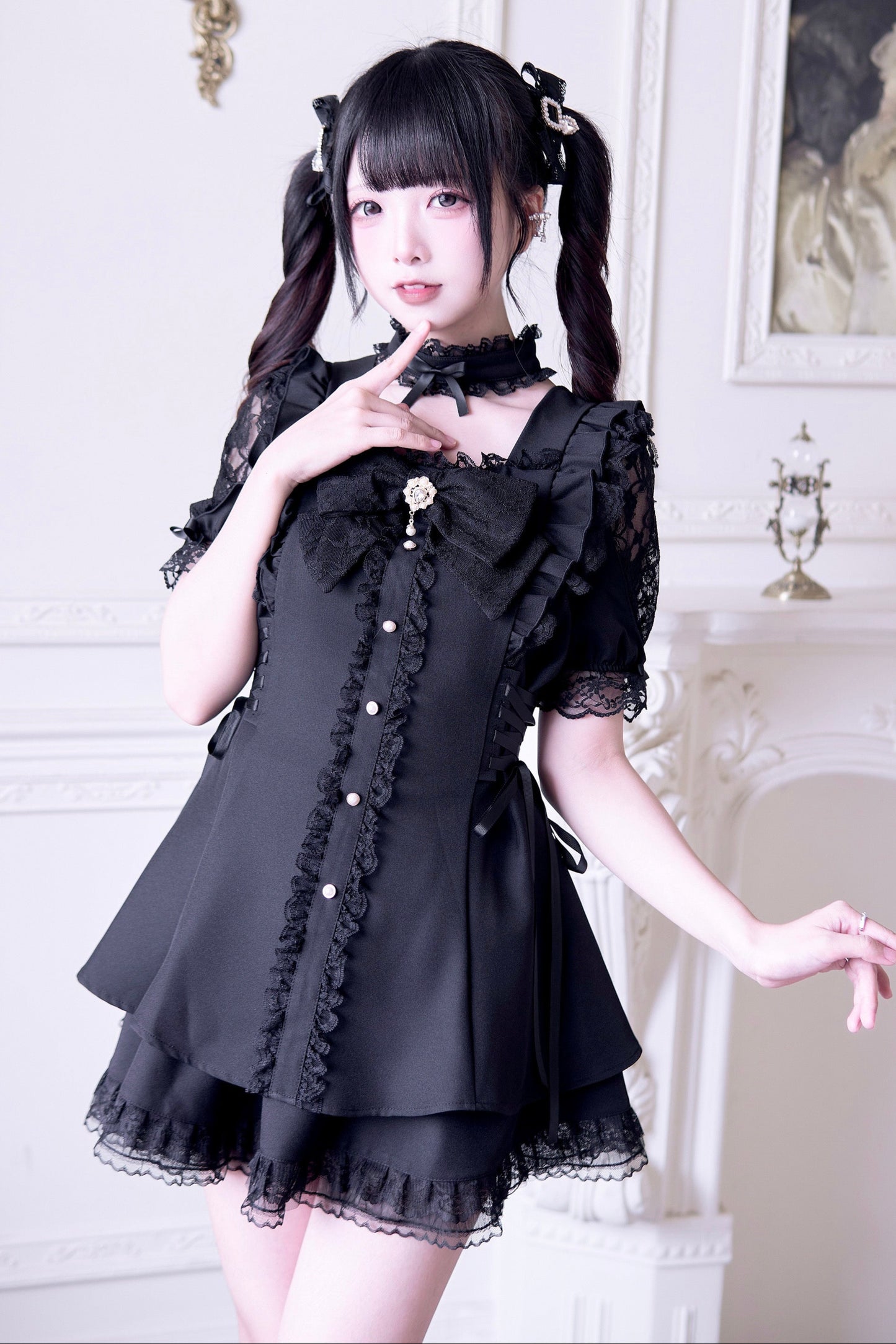 Mine striped lace puff sleeve top + short skirt