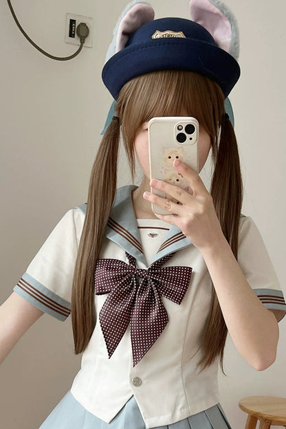 ミルクグリーンセーラー服