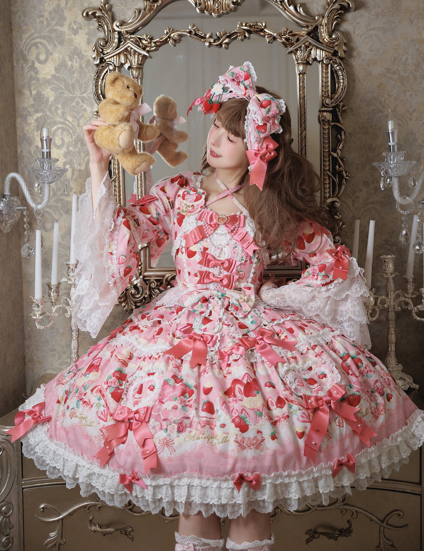【2月27日予約締切】ストロベリーアンティークドールドレス＋フルセット＋ボンネット＋カチューシャ
