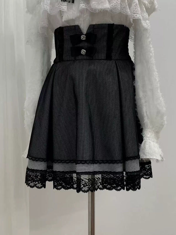 【1月6日予約締切】ホワイトレースオフショルダーリボンニットトップス＋千鳥格子スカート