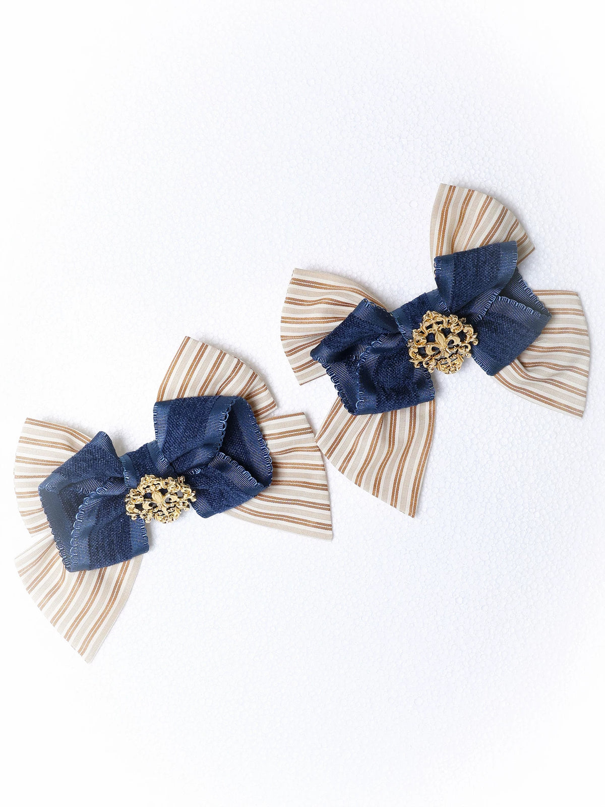 [11/6 Reservation Deadline] Navy Blue/Brown Classic Italian Travel Diary Lolita Series Accessories (Lace Ribbon Mini Hat / Pair of Striped Hair Clips / Brooch / Jabot-Style Bow Tie / Necktie with Metal Brooch / Embroidered Back Ribbon Train)