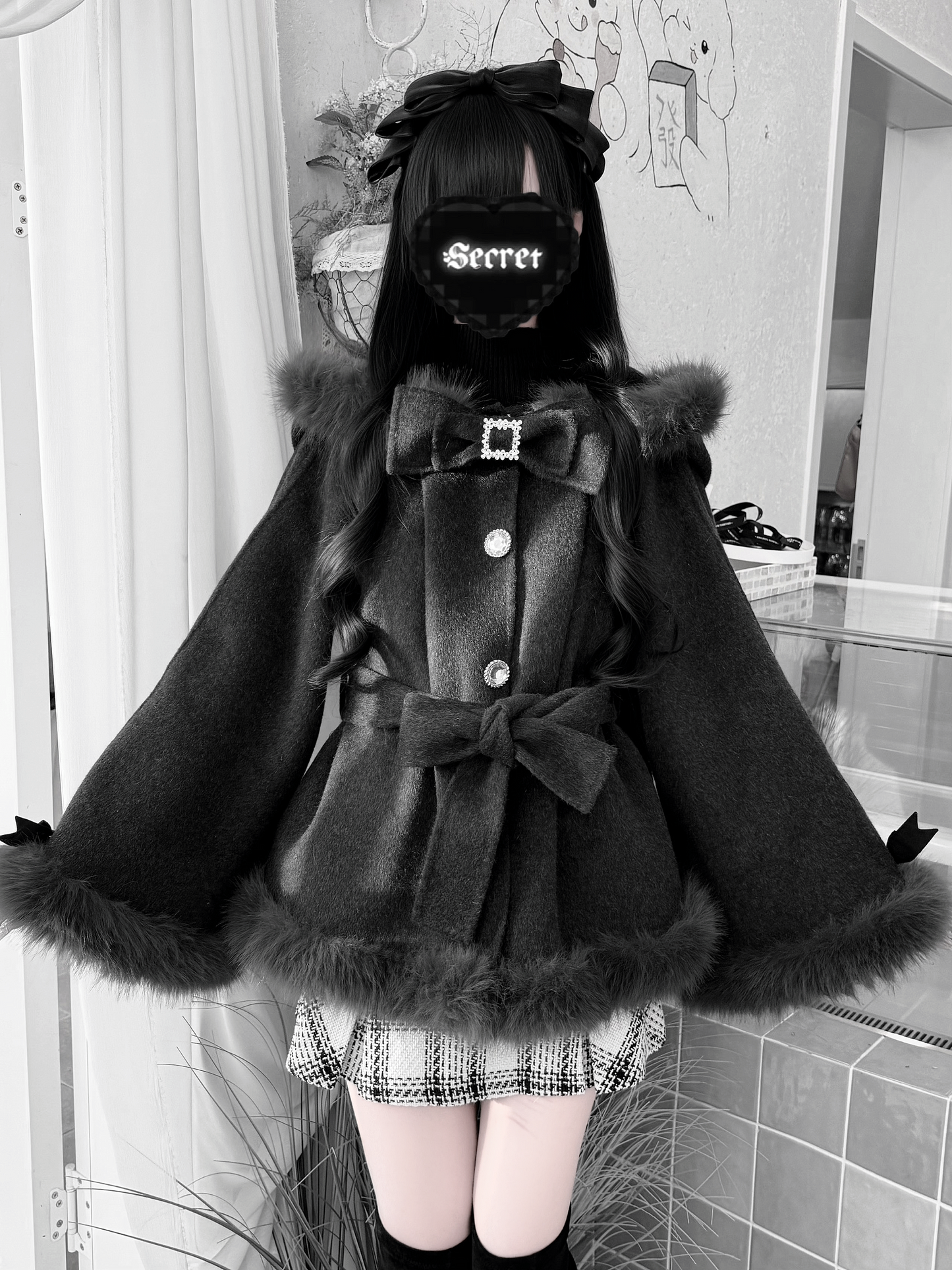 [Deadline for reservations: December 18] Bunny Ear Hoodie Fur Ribbon Cape Coat