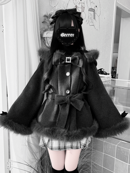 [Deadline for reservations: December 18] Bunny Ear Hoodie Fur Ribbon Cape Coat