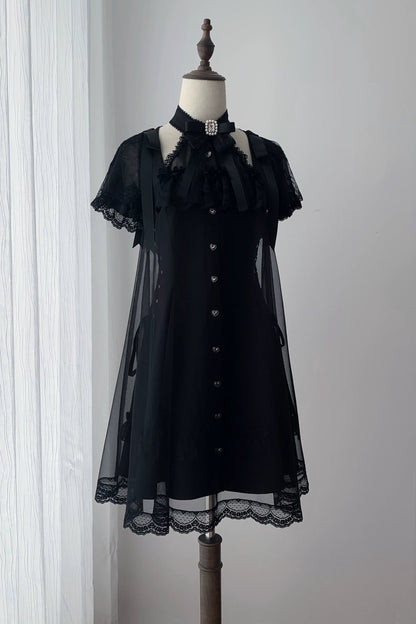 [Reservierungsschluss am 15. Juli] Schwarzes Gothic-Tüllkleid im Lagenlook mit Schmuckschleife + Rosenkreuz-Haarspange + Handgelenkmanschetten