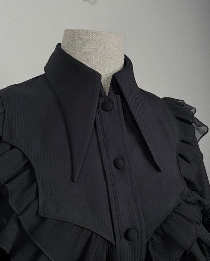 [Preordine entro il 22 novembre] Camicia con colletto a punta gotica elegante Butterfly Bone + Camicia con volant e nastro