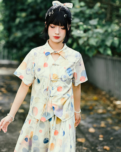 Chemise à revers imprimée rétro pop + jupe fraîche