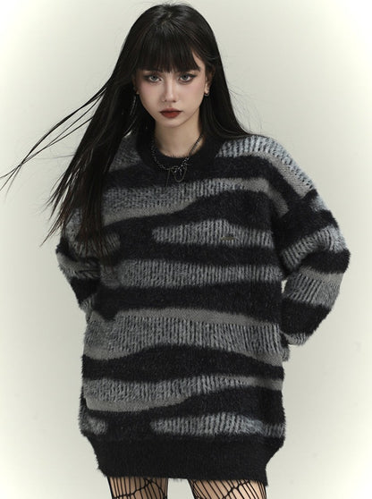 Gestreifter Pullover aus Mohair im Zebra-Stil