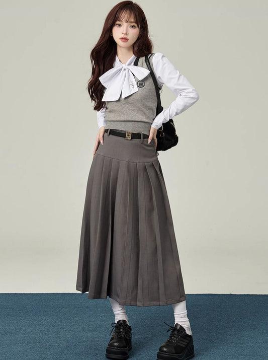 민소매 니트 베스트 + 플리츠 스커트