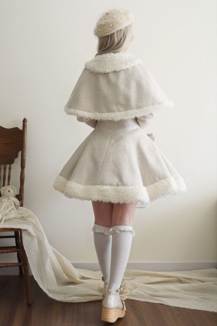 [Reservation deadline on October 21] Winter Wool Sherral Fart Lim Cape Dress suit