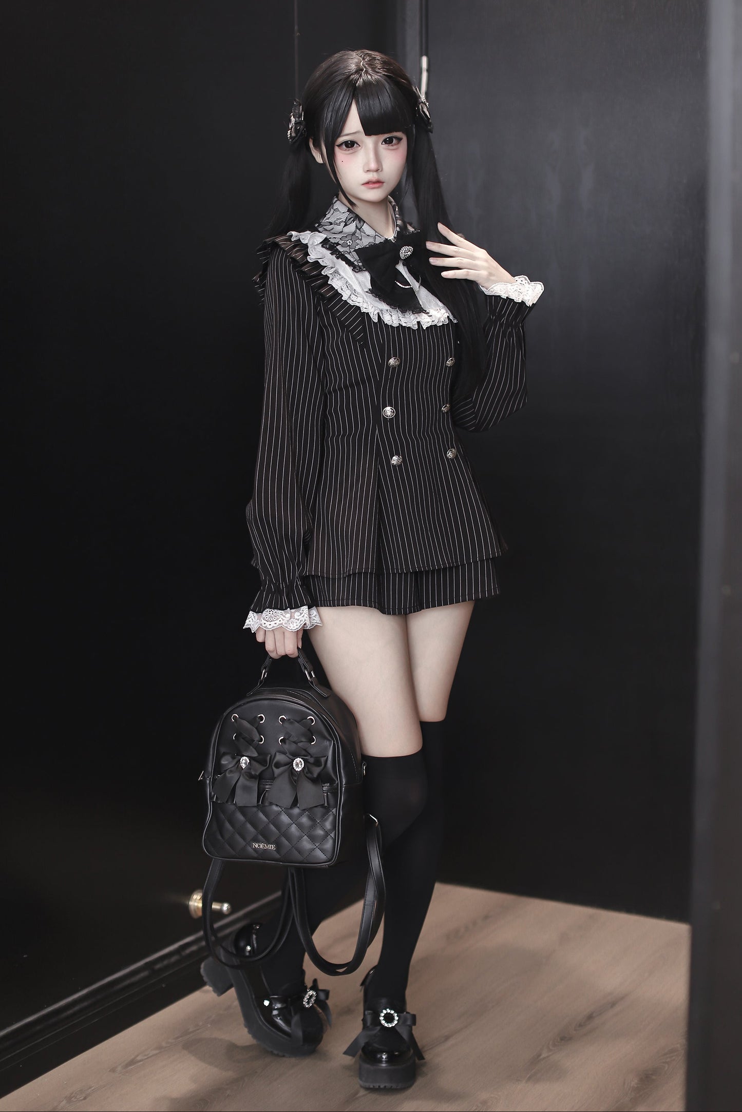 【12月15日予約締切】ダークゴシックレースダブルブレストストライプスーツセット＋ヘアアクセサリー