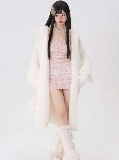 Velvet camisole ribbon dress + fur cardigan