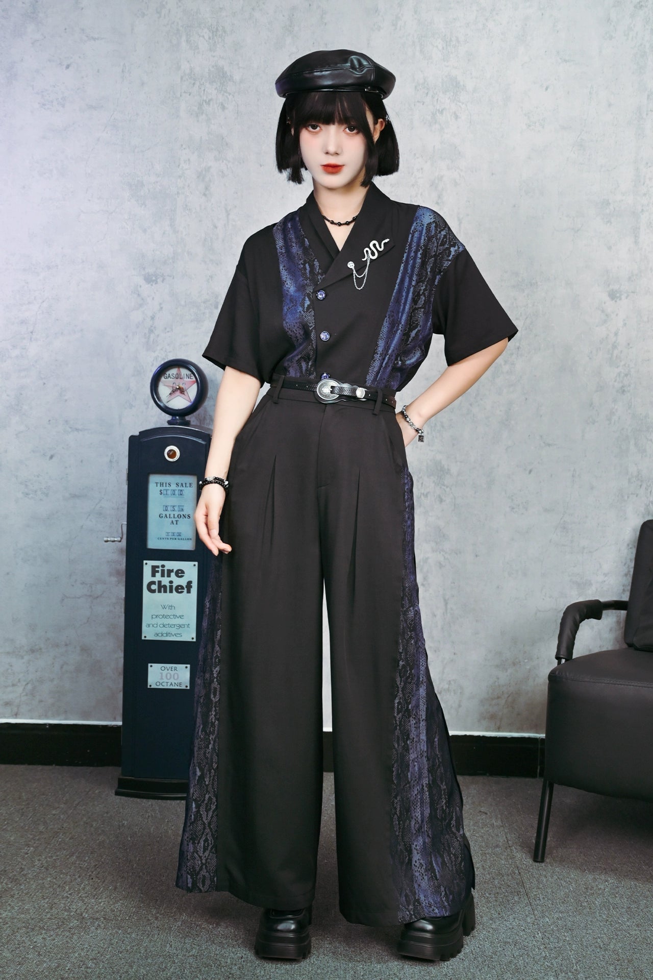 アシンメトリーカラーチャイナスネークプリントシャツ