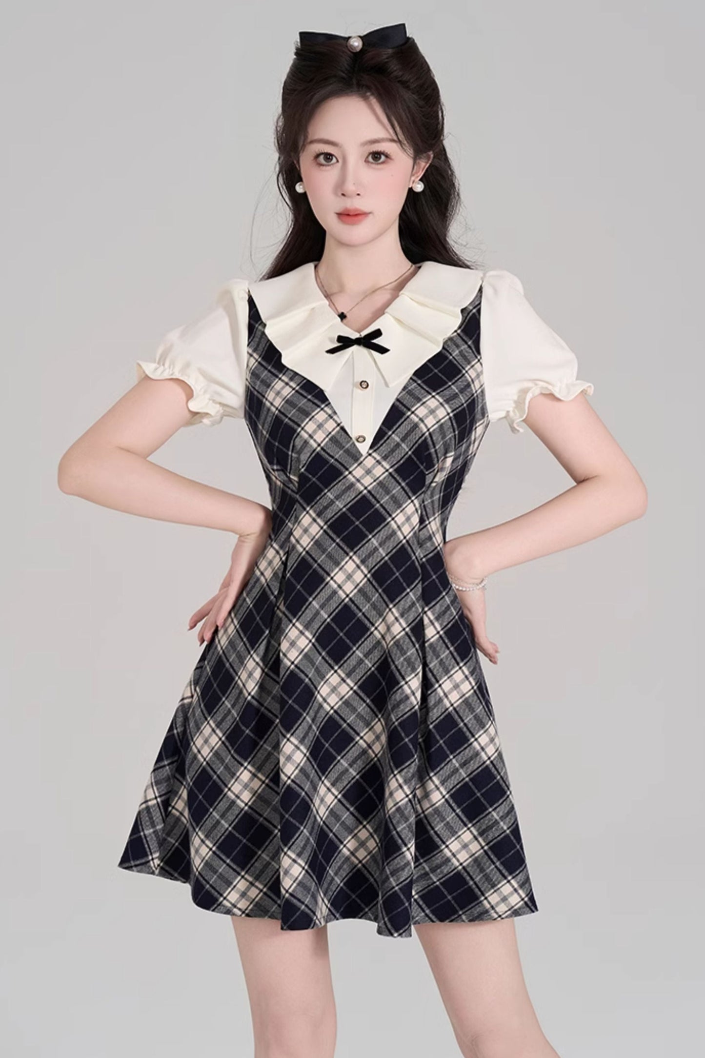 College Style Check Puff Sleeve Dress