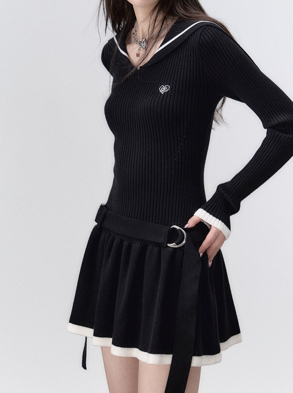 Navy Color Dark Pattern Knit Sailor Dress