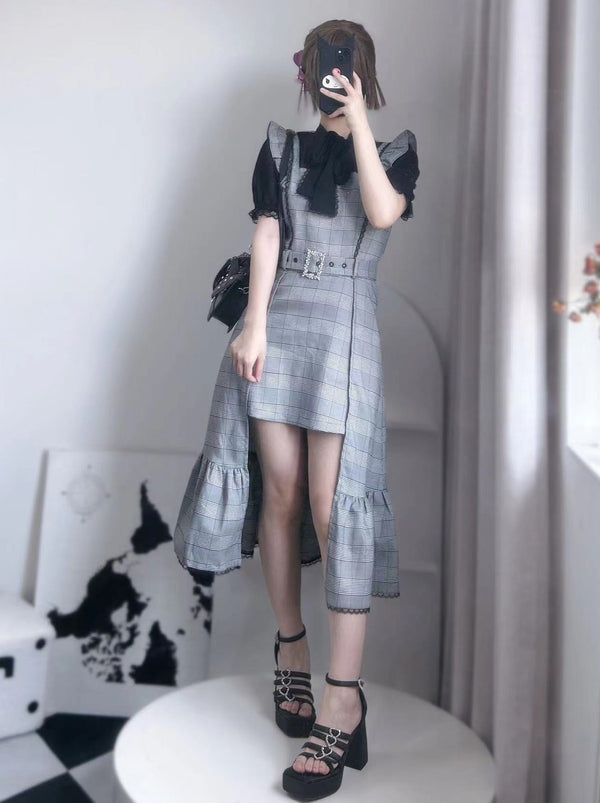 クリアスタイルフリルサスペンダースカート+リボンブラウス