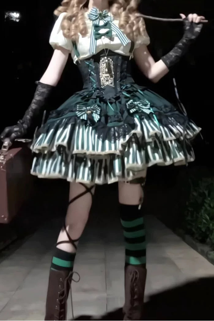[Pre-order Deadline: May 20] Magical Girl Lolita Elegant Lace Puff Sleeve Shirt + Black x Green Ribbon Corset Tiered Dress + Mini Hat