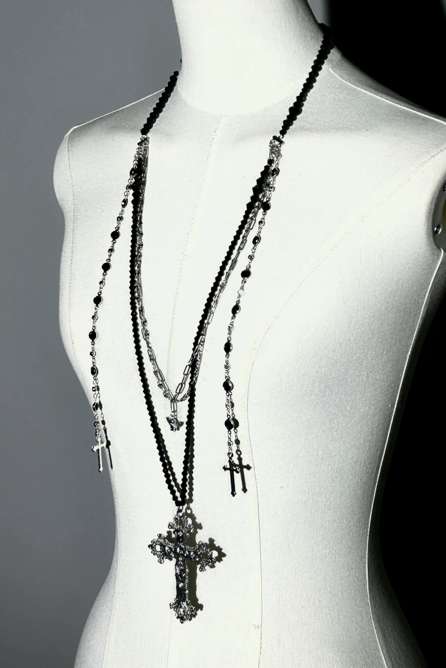 【予約商品】ゴシックロリータハット+ネックレス+ブローチ