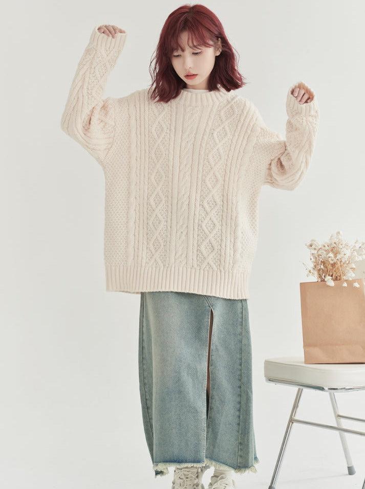 Twist Pattern Round Neck Sweater Loose Top