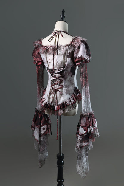 【12月10日予約締切】Bloodstainedスクエアホルターネックフレアスリーブトップス