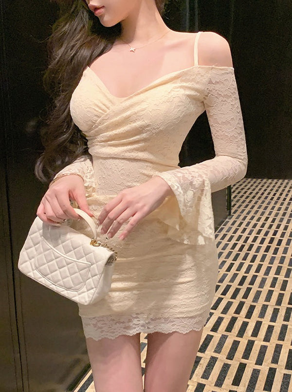 French Off-Shoulder Suspender Feminine Lace Dress
