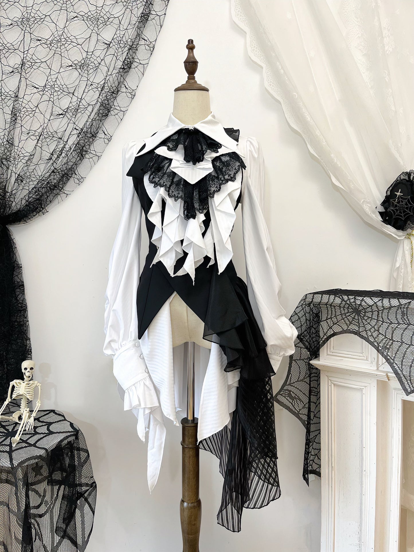 【12月29日予約締切】ダークゴシックコウモリカラーエレガントロングテールシャツ