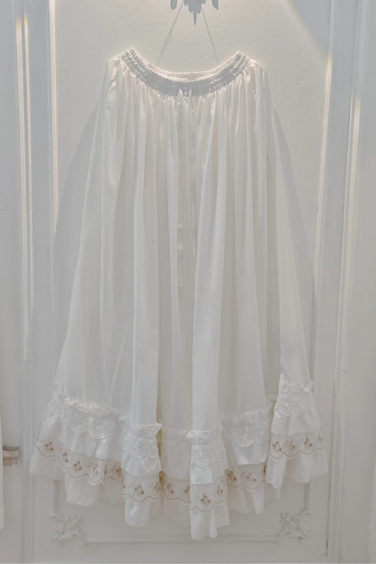 【5月3日予約締切】ホワイトレーストリムラッフルレイヤードスカート（アンダースカート）