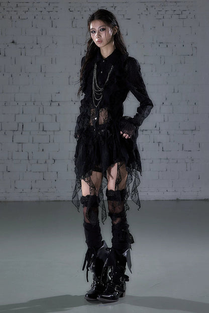 Romantisches Punk-Spitzenkleid