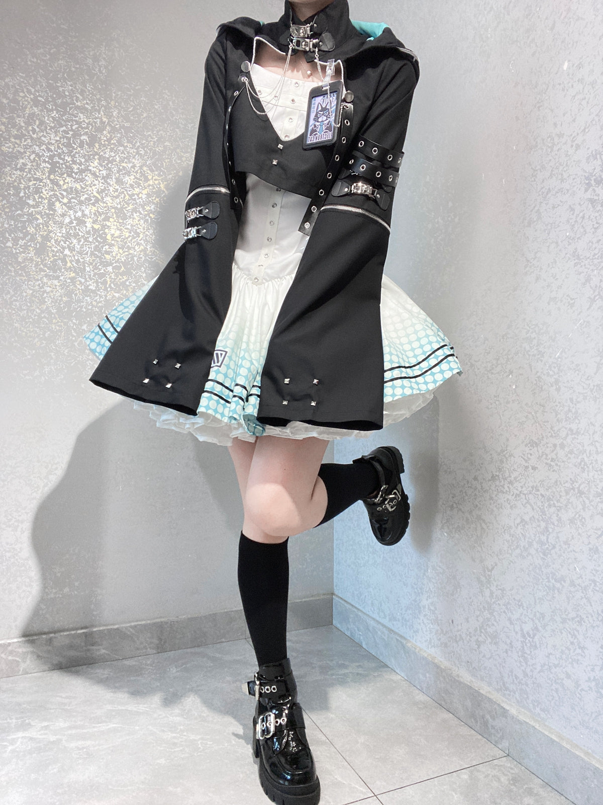 【予約商品】デイリーゴシックレトロパンクスタイルフードジャケット＋プリーツサスペンダースカート