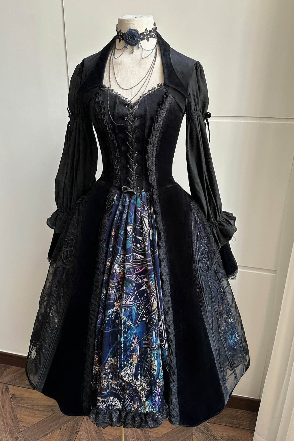 [Reservation deadline on October 15] Color Window Classical Elegant Gothic Lolita Dress/Shirt/Apron