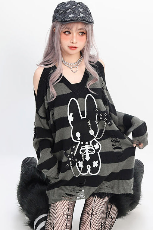 Dark Border Rabbit V-Neck Knit Sweater