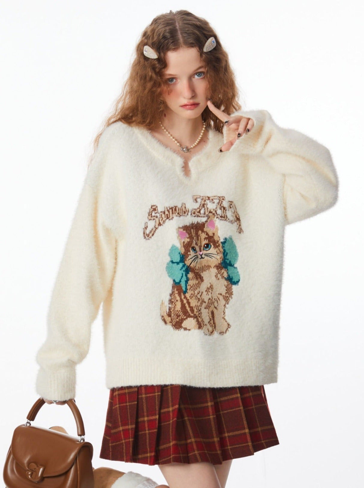 American Retro Cat Design White Knit