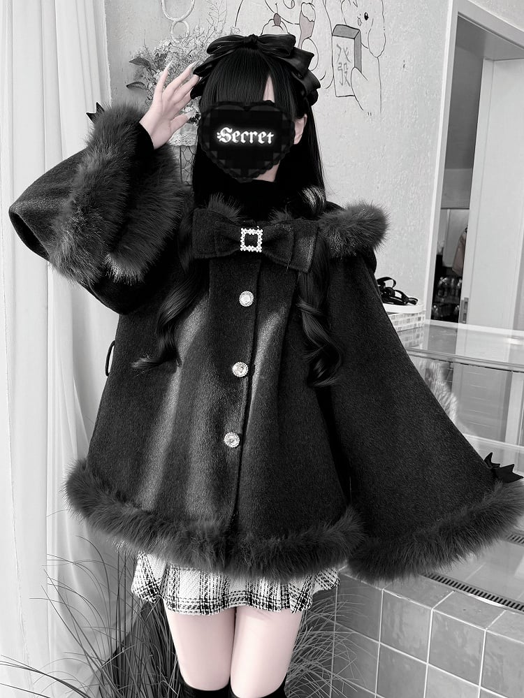 [Deadline for reservations: December 18] Bunny Ear Hoodie Fur Ribbon Cape Coat