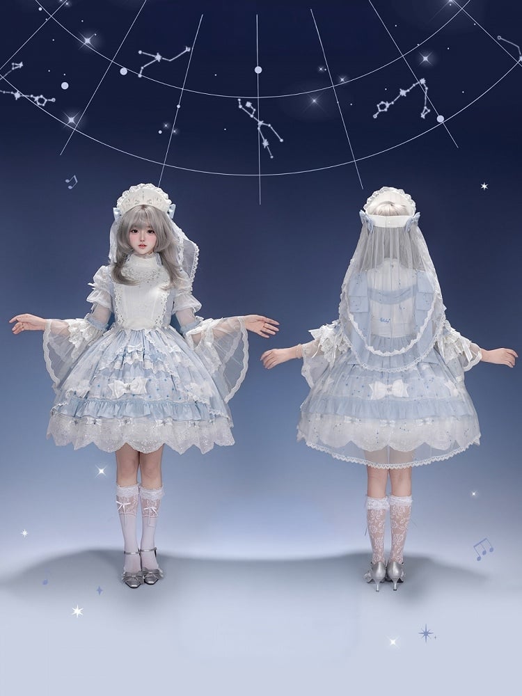 [Vorbestellschluss: 9.23] Klassisches Lolita-Kleid in Hellblau/Dunkelblau mit Himmelsstern-Stickerei, Glockenärmeln, Tülllagen und Schleife
