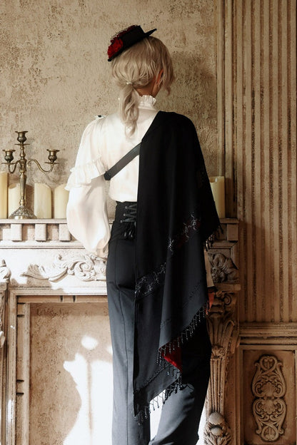 【10月2日予約締切】Gothic Beaded Lace Trim Knight One-Shoulder Cape (With Red Lining) + Jewel Chain Brooch