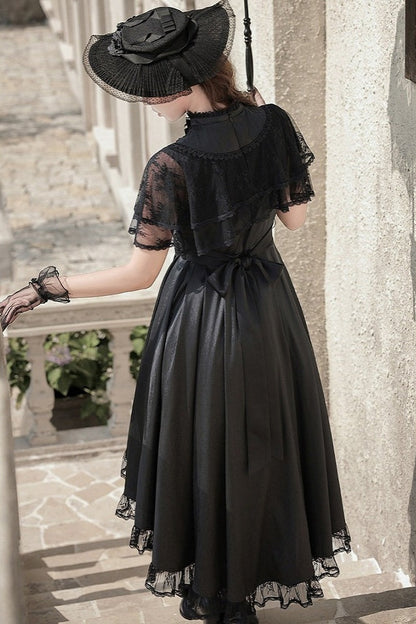 【10月8日予約締切】Black Classic Lolita Black Bow High-Low Dress(Sheer lace hem version / Plain satin frill hem version)