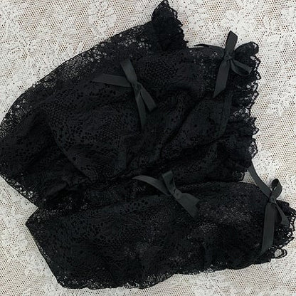 [Bestellfrist 15. Mai] Schwarzer Nadelstreifen-Spitzen-Umhang-Design-Stehkragen-Kleid-Anzug-Komplett-Ensemble + Accessoires