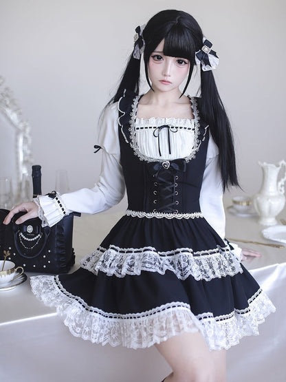 [Deadline for reservations: December 15] Black White Dark Juliet Sleeve Dress + Accessories