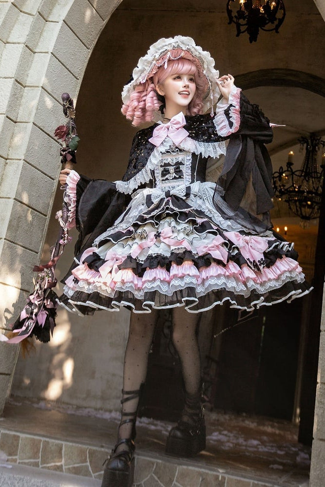 [Date limite de précommande : 14 septembre] Ensemble complet Gothic Black Pink Witch : robe JSK à croix + grande traîne à nœud + cape à capuche + manches amovibles + chapeau de sorcière + manches extérieures