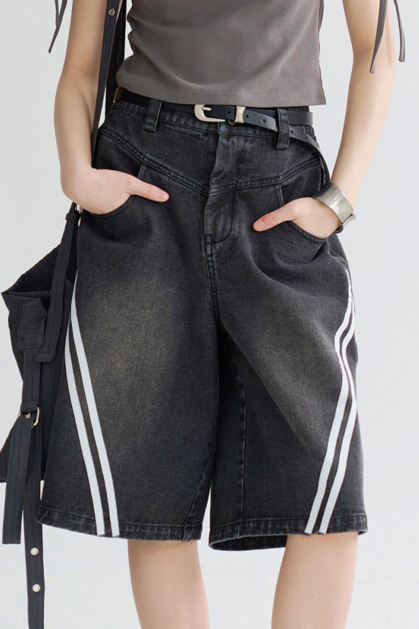 ストライプコントラストクロップドジーンズ