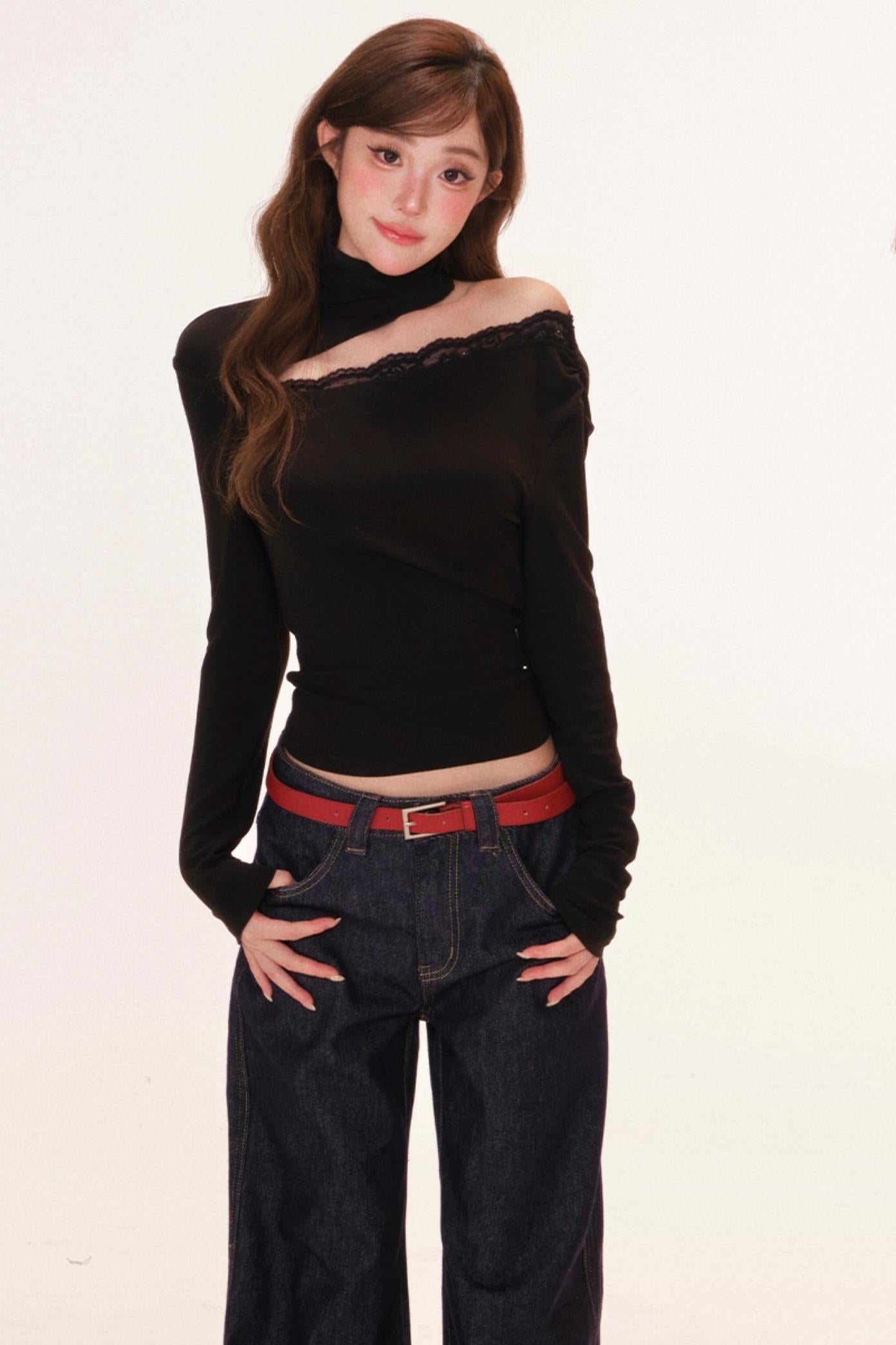 カットデザインワンショルダースリムトップス