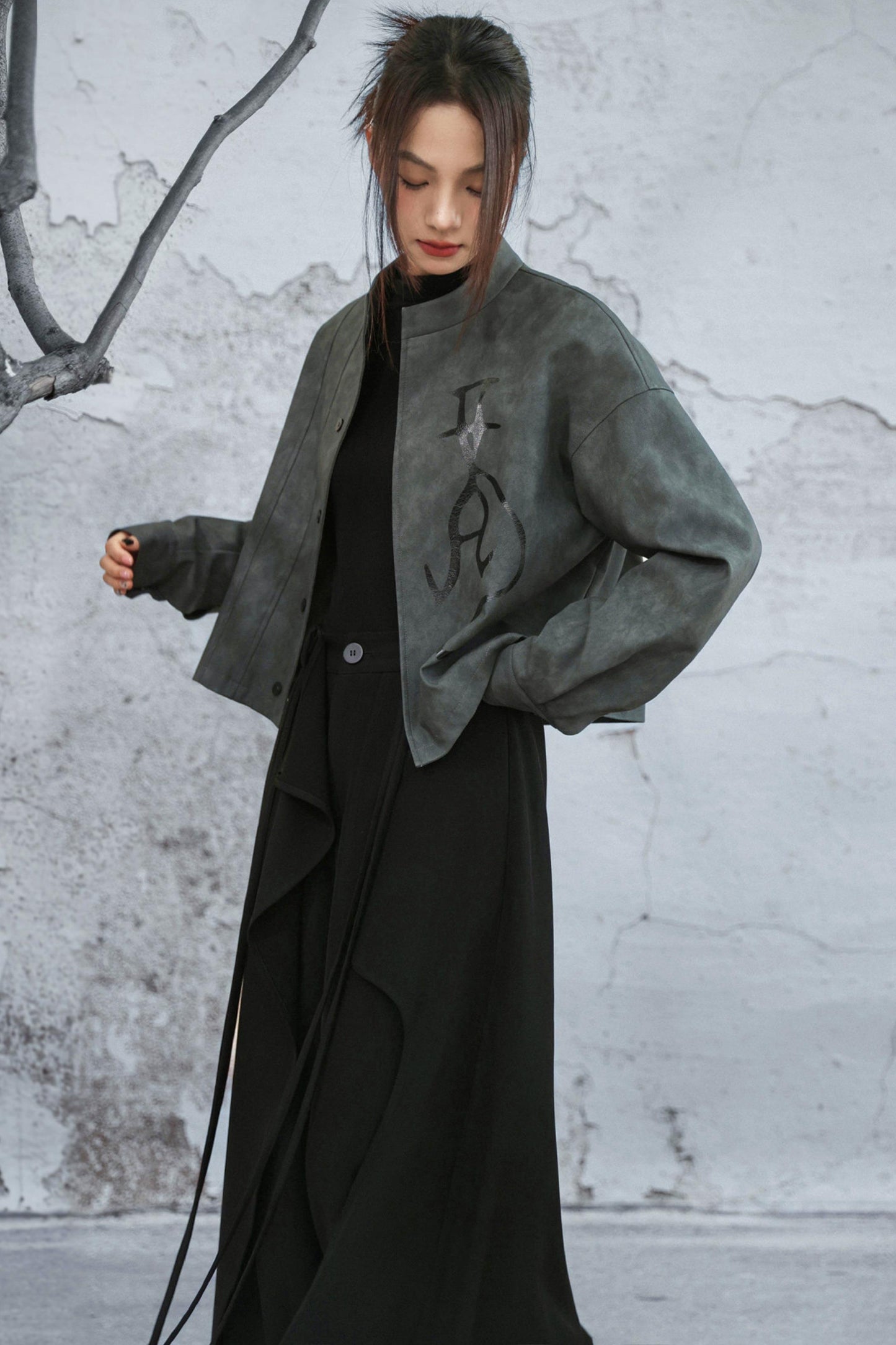 スタンドアップカラーレザージャケット