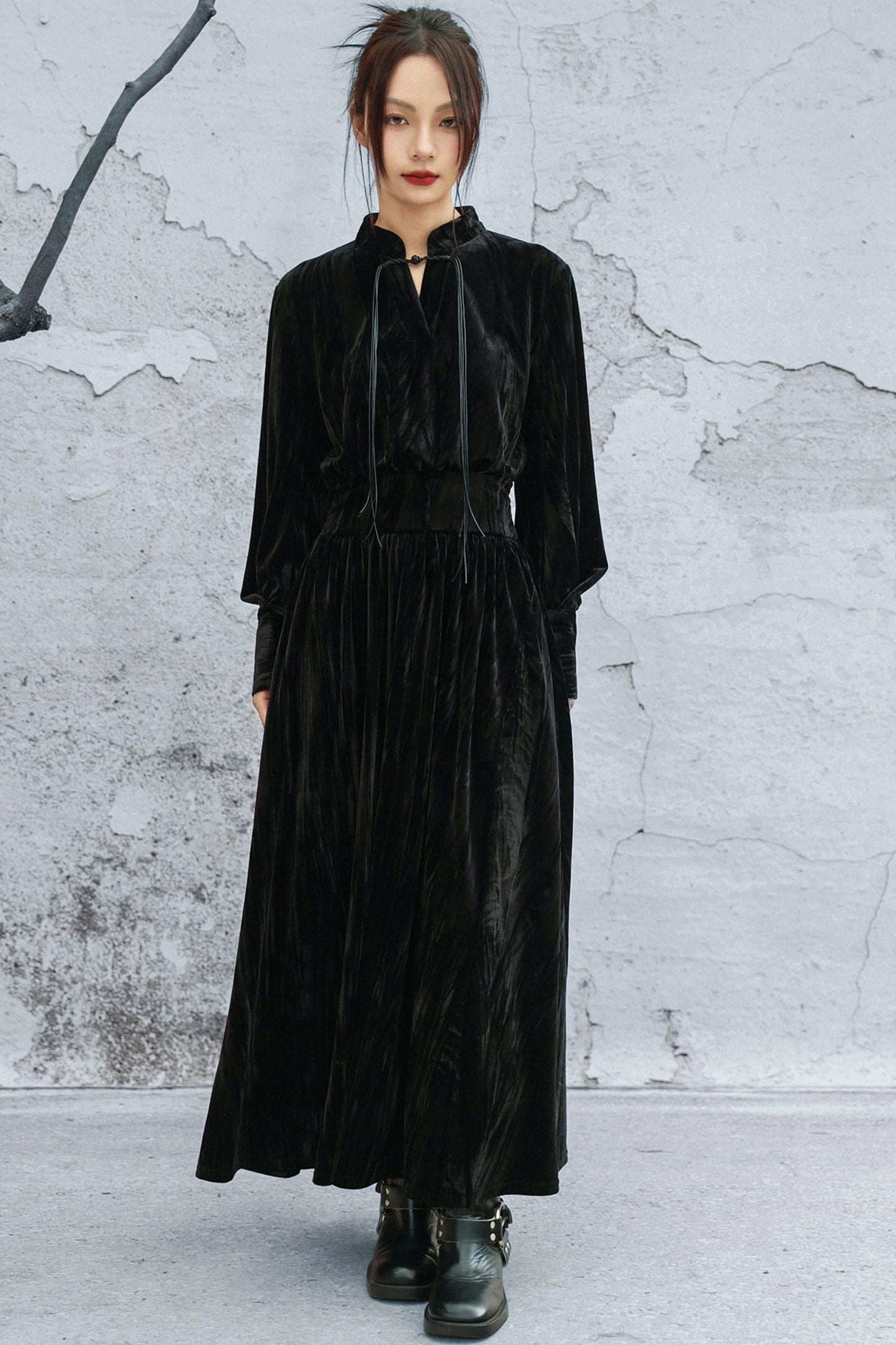 スタンドカラーべルベットドレス