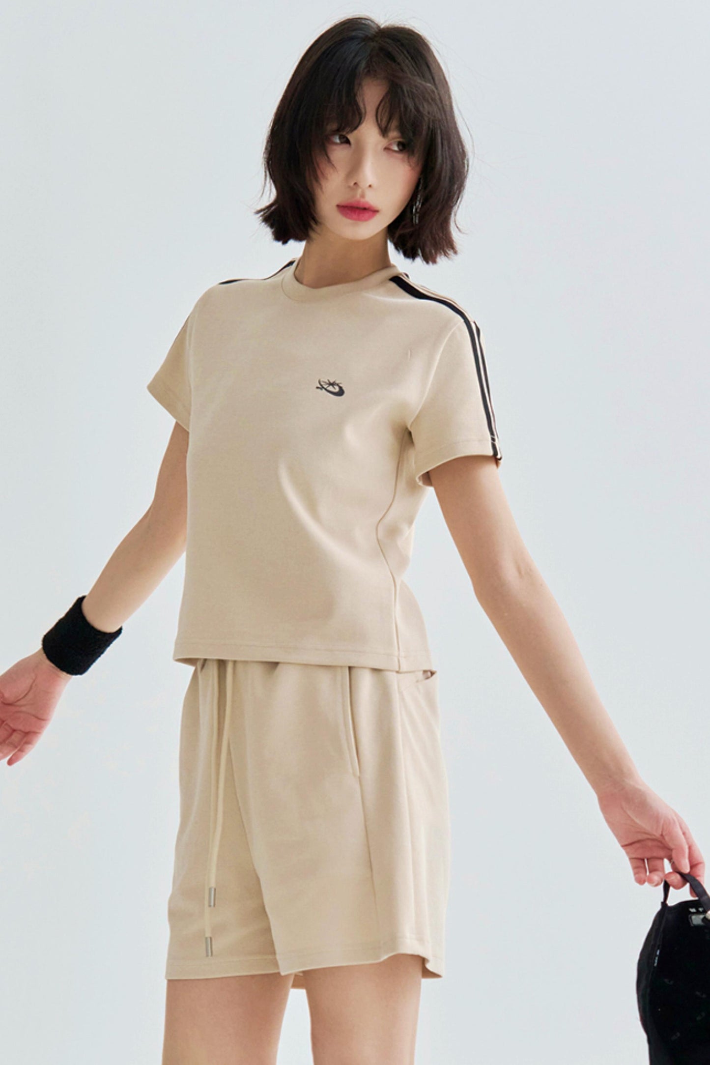 그래비티 모션 상의 + 반바지