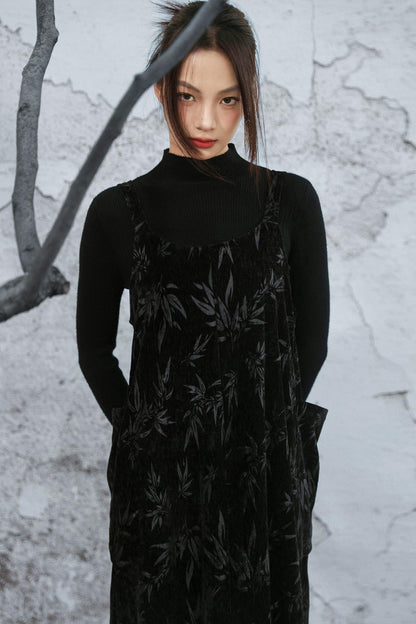 シェニールダークパターンドレス