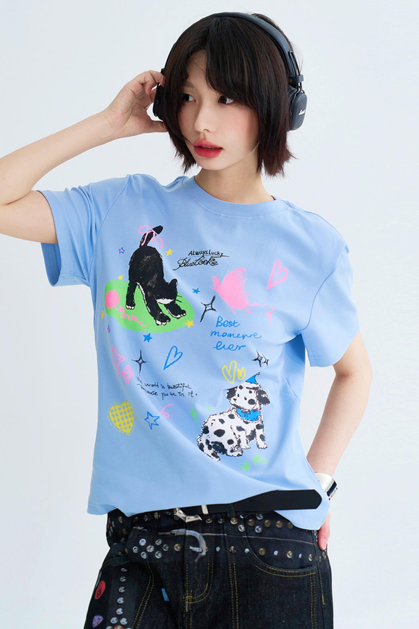 Cropped Graffiti Print Tee Shirt